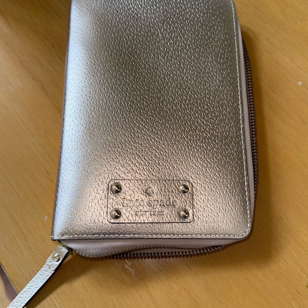 Kate Spade Metallic Silver Zip Wallet